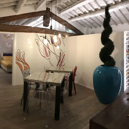 לינה וארוחת בוקר Fonte Gaia Experience סיינה